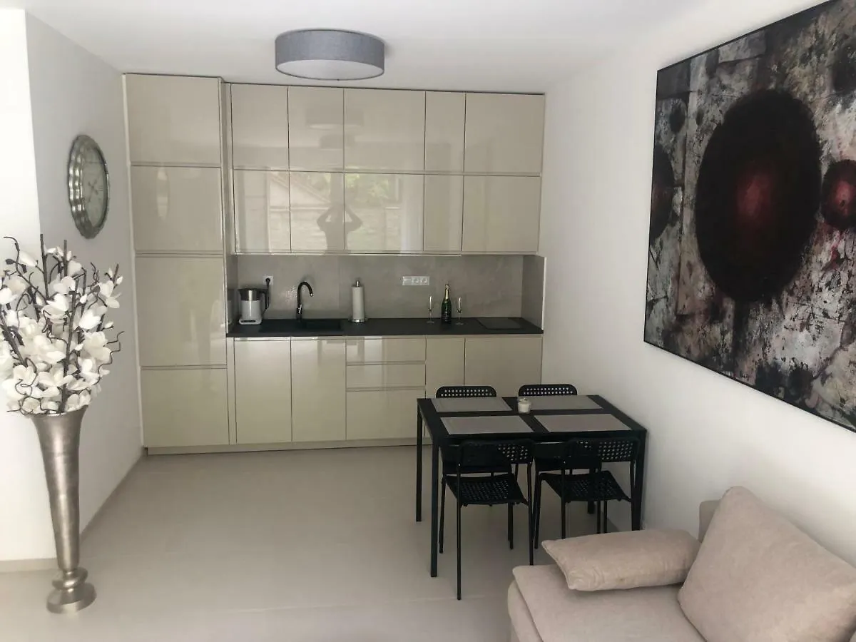 Luxury Apartment With Private Garden Prag 0*,  Tjekkiet